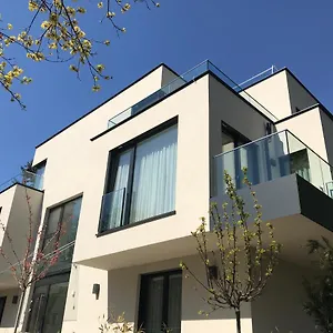 https://premium-green-apartments.vienna-besthotels.com